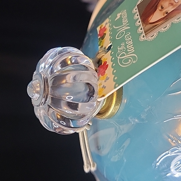 Pioneer Woman Canister - Picture 3 of 4